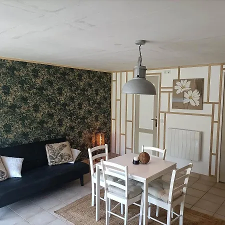 Le Moulin de Benneville chambres d'hôtes, petit déjeuner compris 3*