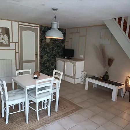 Le Moulin De Benneville - D'hotes En Normandie Bed & Breakfast Cahagnes