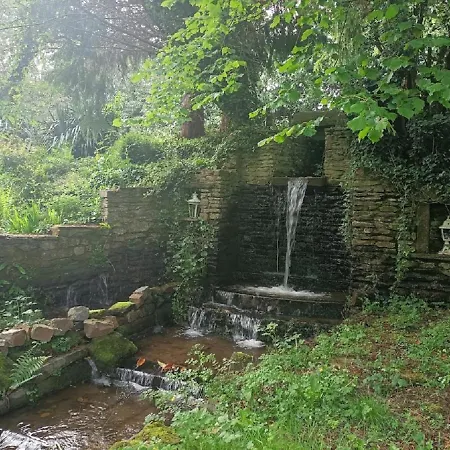 Bed & Breakfast Le Moulin De Benneville D'hotes, Petit Dejeuner Compris