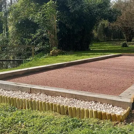 Frühstückspension Le Moulin De Benneville D'hotes, Petit Dejeuner Compris 3*